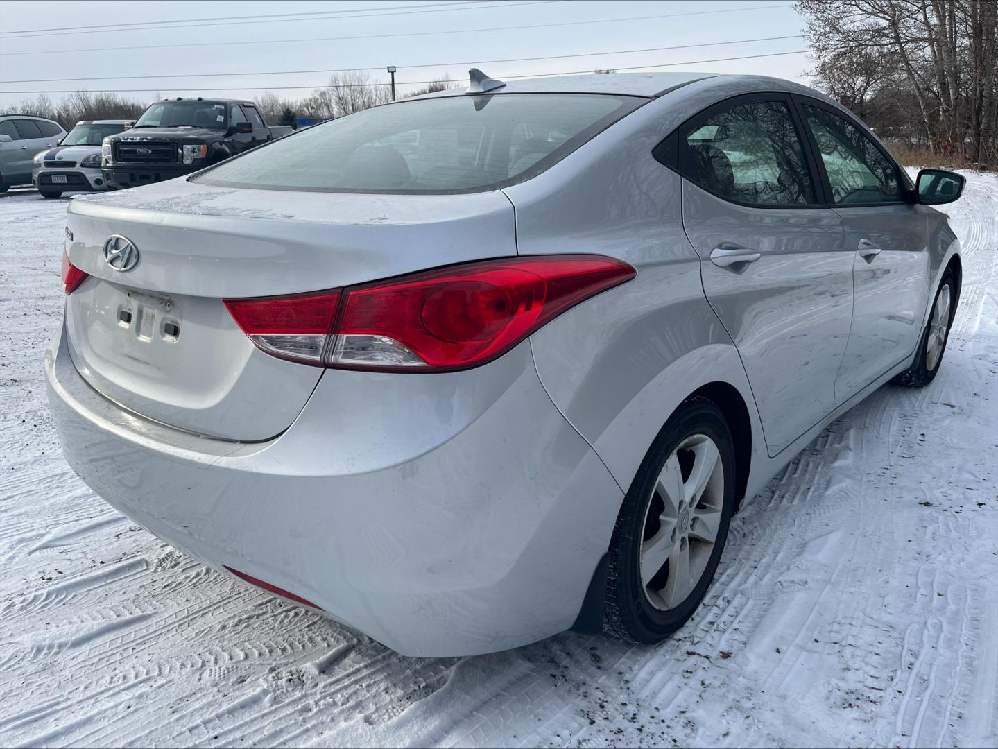 2013 Hyundai Elantra (5NPDH4AE5DH) , located at 17255 hwy 65 NE, Ham Lake, MN, 55304, 0.000000, 0.000000 - Photo#5